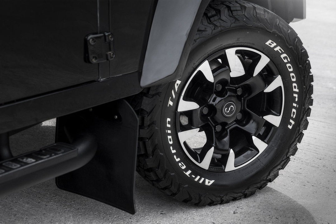 STERLING FK3 Land Rover Classic Defender Alloy Wheel 8x17" - Sterling Automotive Design