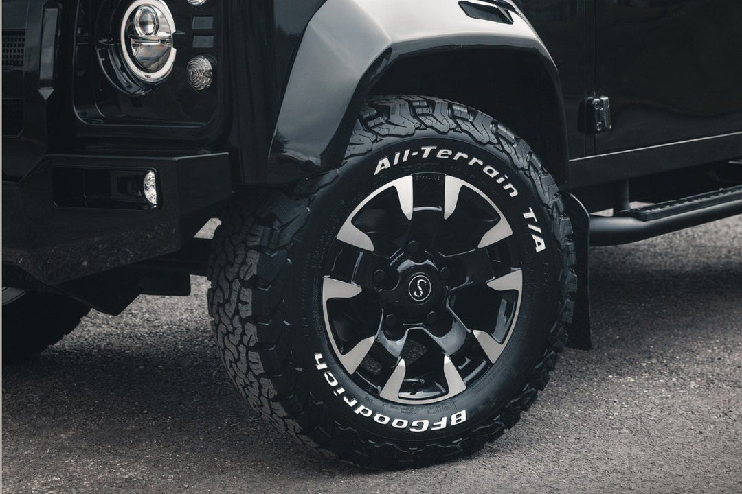 STERLING FK3 Land Rover Classic Defender Alloy Wheel 8x17" - Sterling Automotive Design