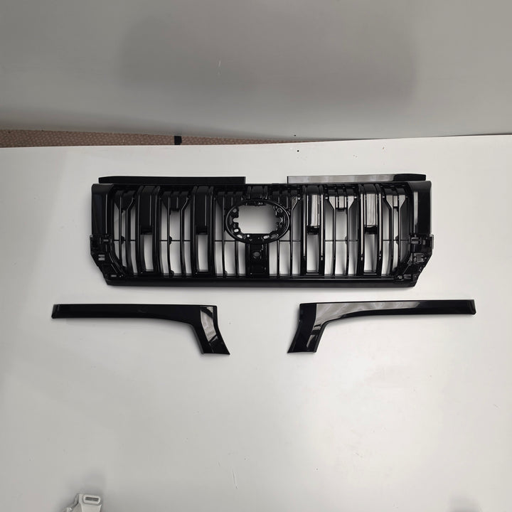 White Front End Bodykit Modellista Style For Toyota Land Cruiser LC250 2024+