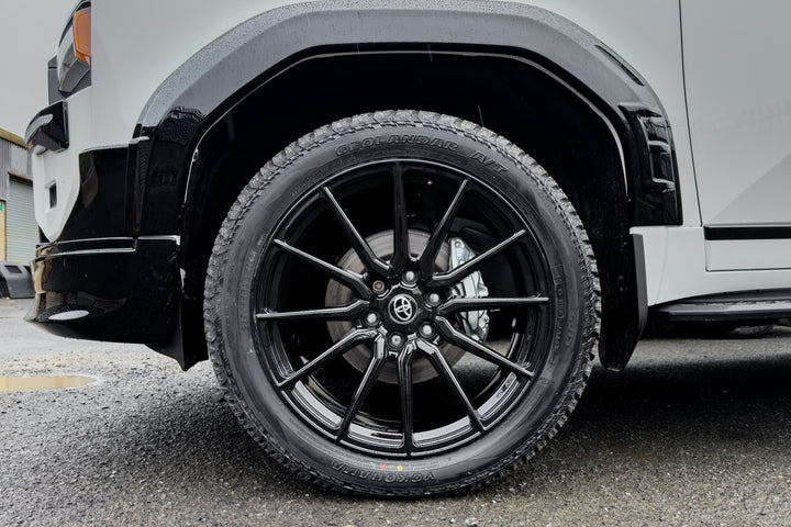 2025 Land Cruiser LC250 22" Black 12 spoke Alloys