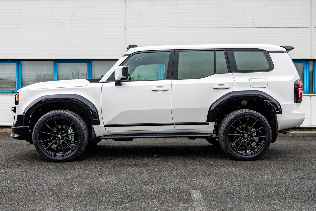 2025 Land Cruiser LC250 22" Black 12 spoke Alloys