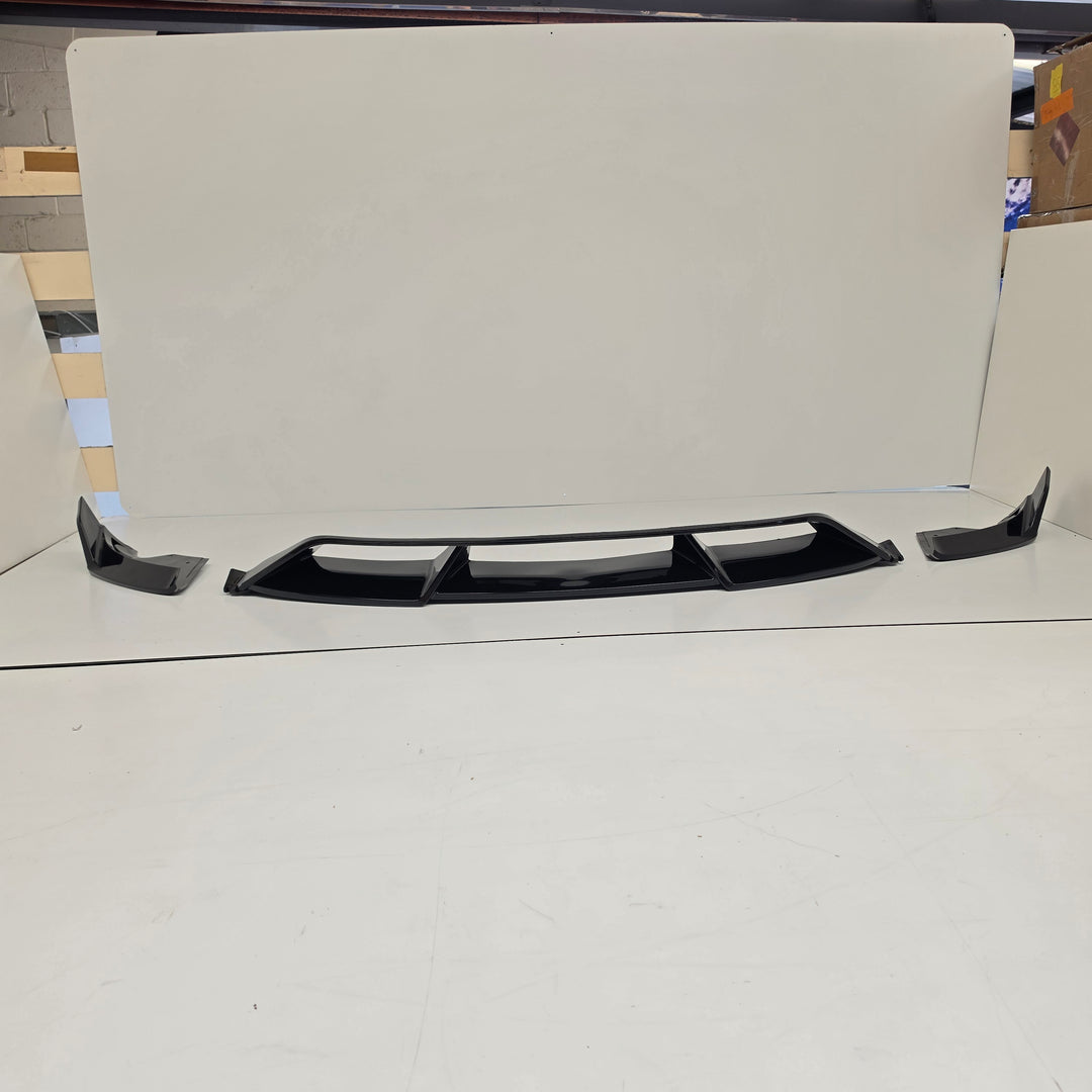 Black Front Splitter For Tesla Model 3 2023+