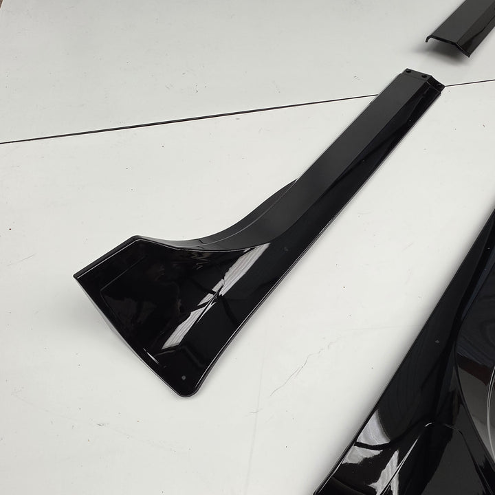 Black Side Skirts For Tesla Model Y 2020-2024