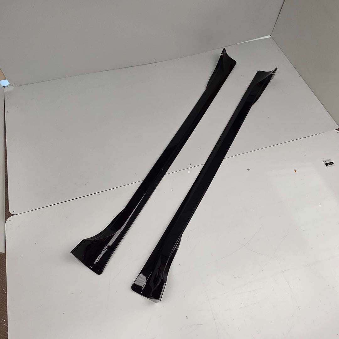 Black Side Skirts For Tesla Model Y 2020-2024