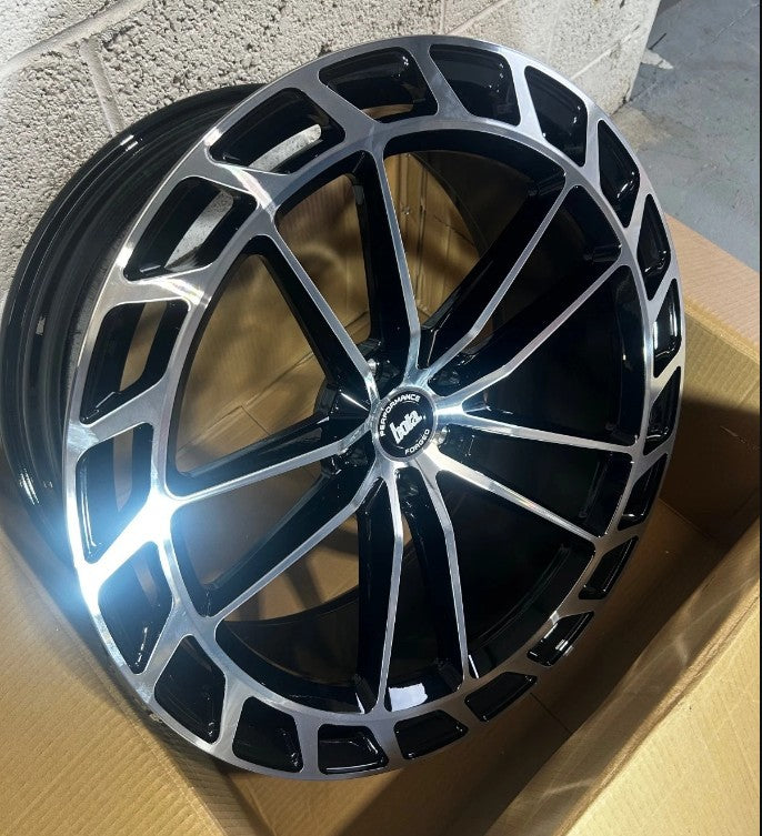 Custom Made 23" Bola FP3 Forged Alloy Wheels Range Rover Vogue L460