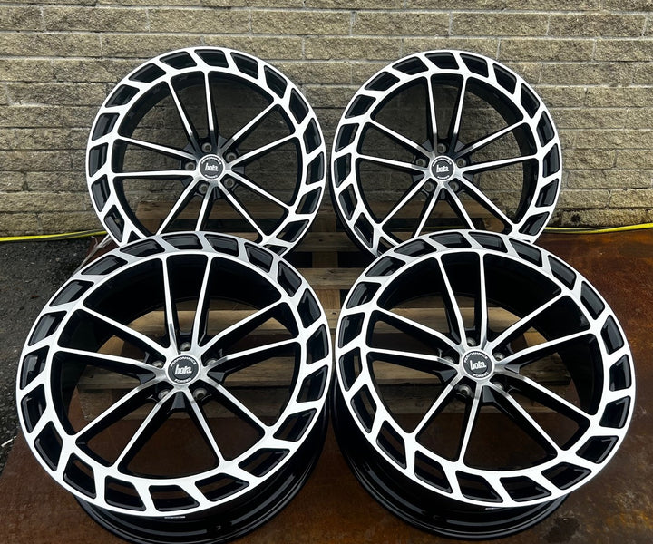 Custom Made 23" Bola FP3 Forged Alloy Wheels Range Rover Vogue L460