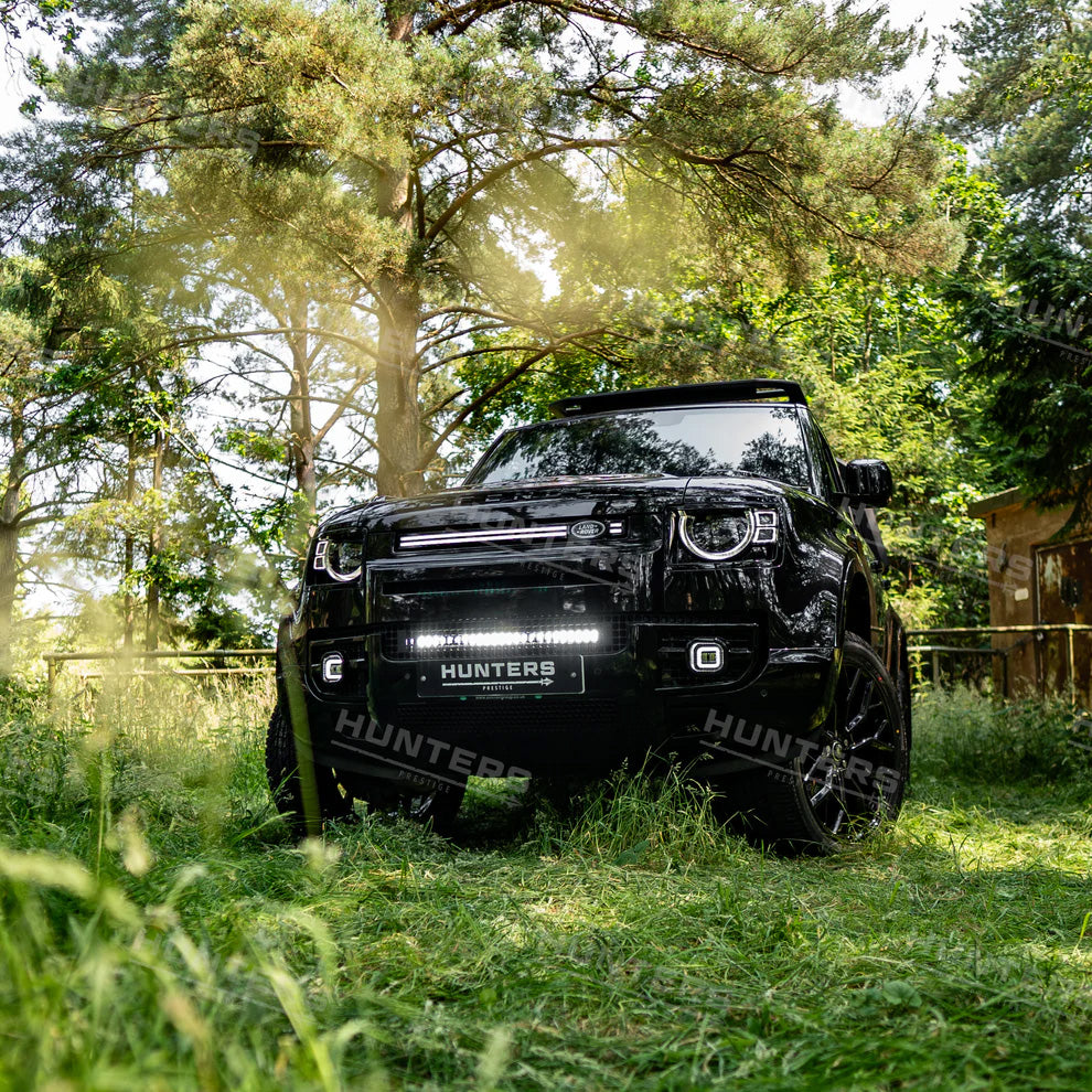 Defender Integrated Lower Grill Light Bar