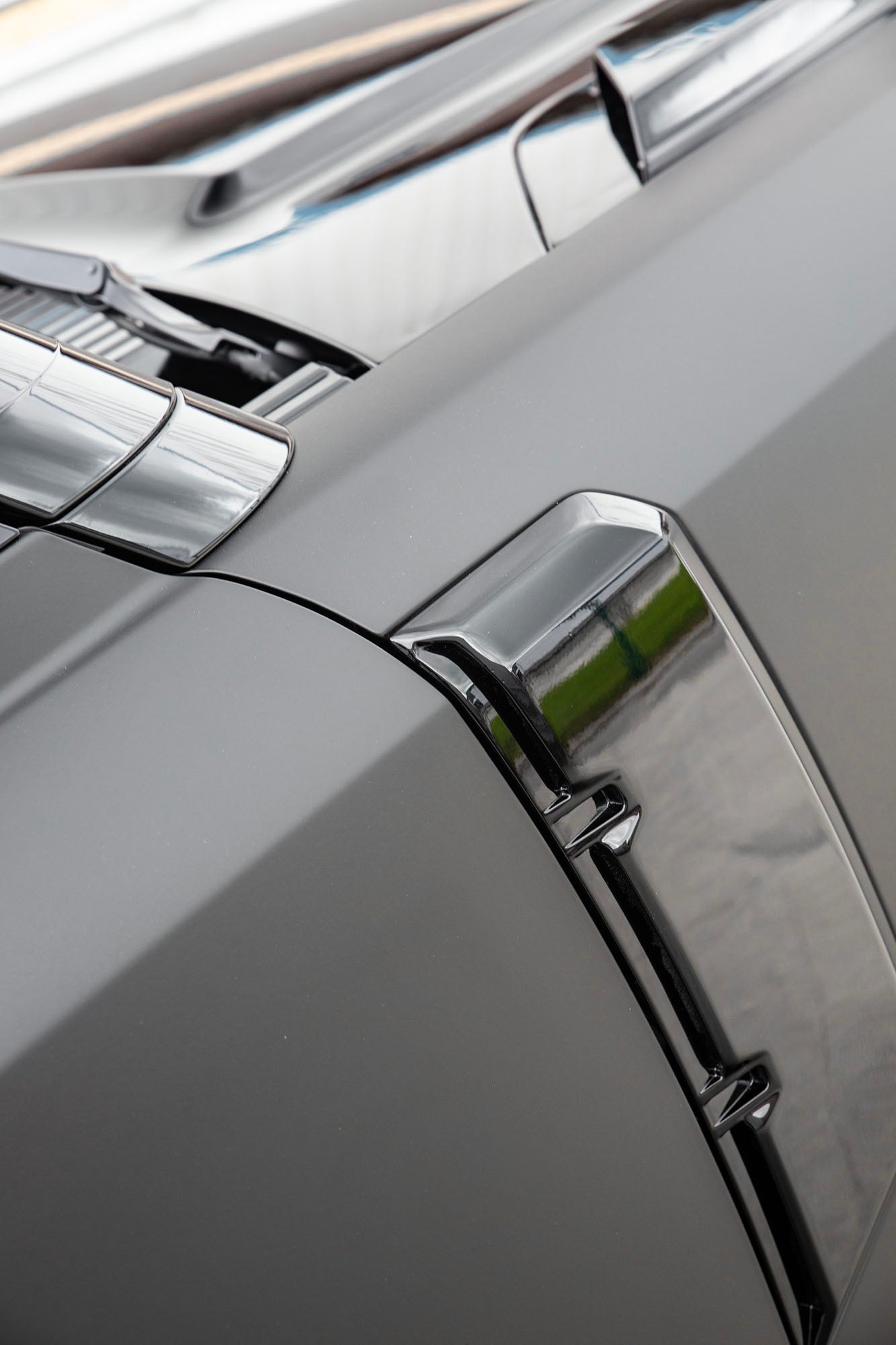 Land Rover Defender 110 and 90 Body Wrap and Black Pack – Sterling ...