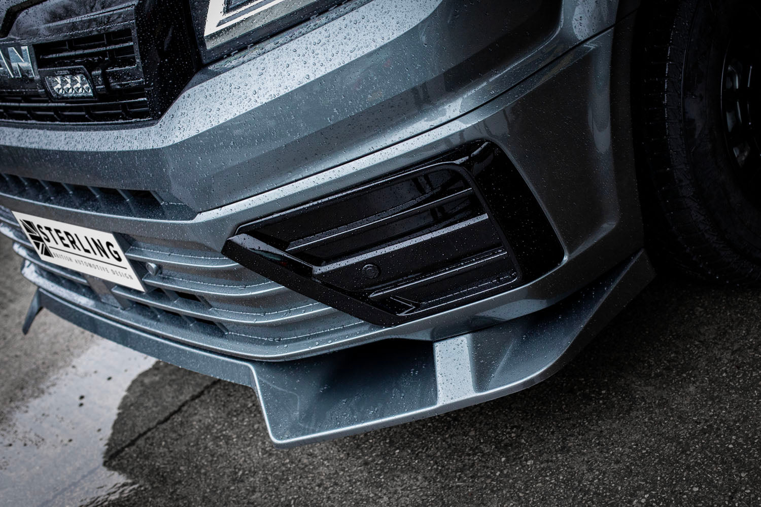 OMAC Auto-beha Bonnet Bra steenslagbescherming compatibel met VW Crafter 2017-2025 Zwart 1 stuk OMAC Auto-beha Bonnet Bra steenslagbescherming compatibel met VW Crafter 2017-2025 Zwart 1 stuk