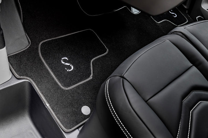 NEW Ford Transit Custom Interior: Blade Design