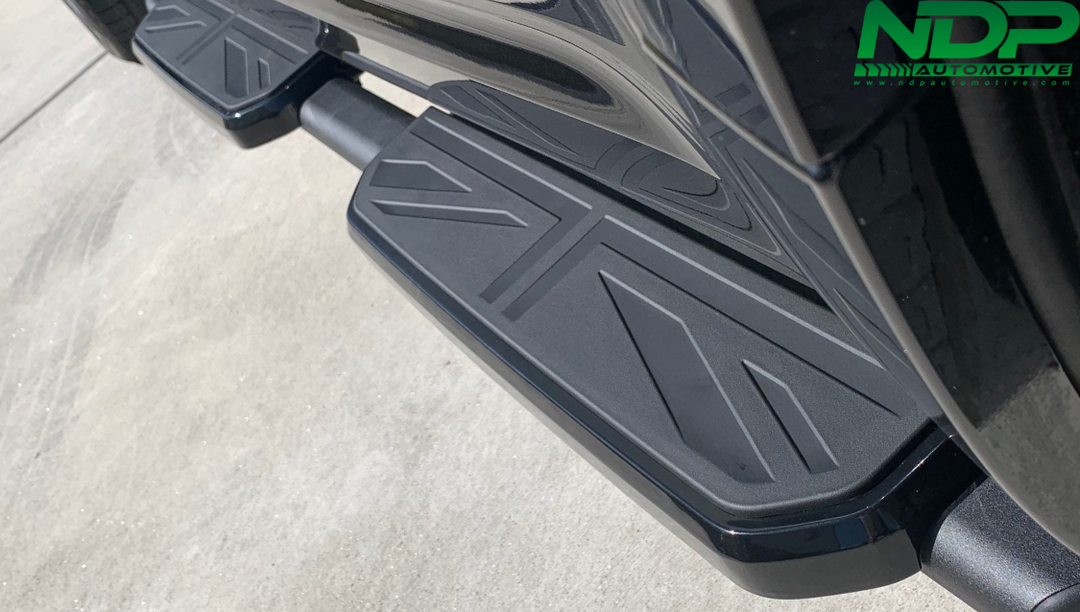 NDP Side Steps Black Union Jack - Fits 2020+ Defender 110 / 130