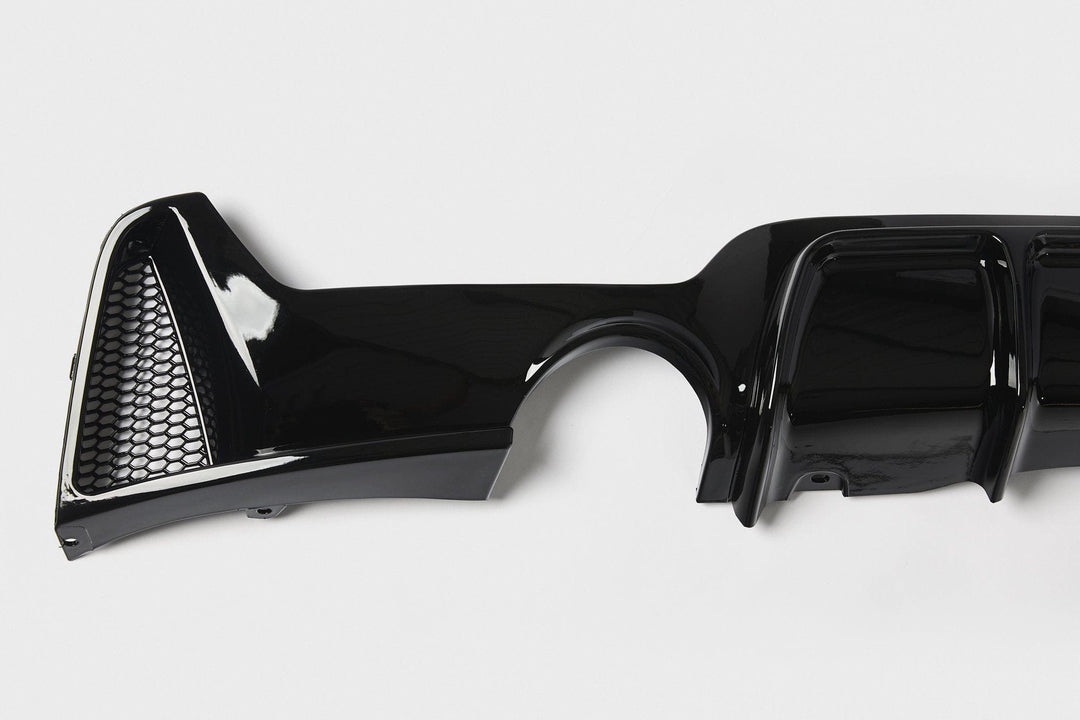 BMW 4 Series M Performance Style Rear Diffuser (F32/F33) - Single Tailpipe Twin Exit