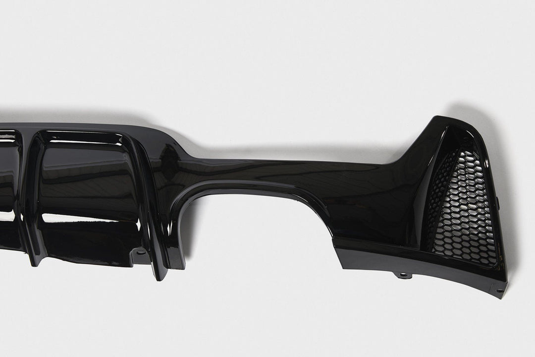 BMW 4 Series M Performance Style Rear Diffuser (F32/F33) - Twin Tailpipe Twin Exit